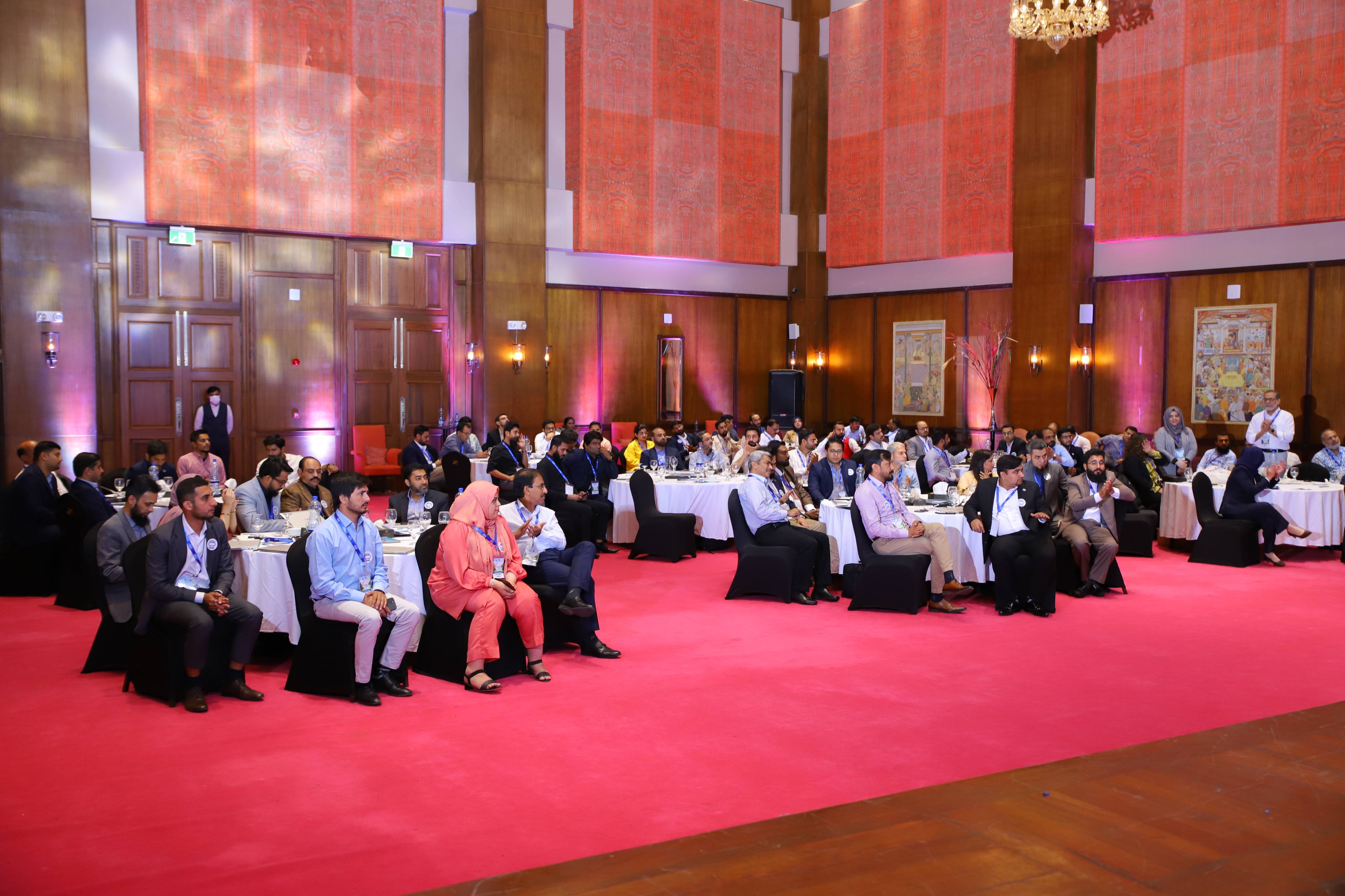 Corporate photograph 71