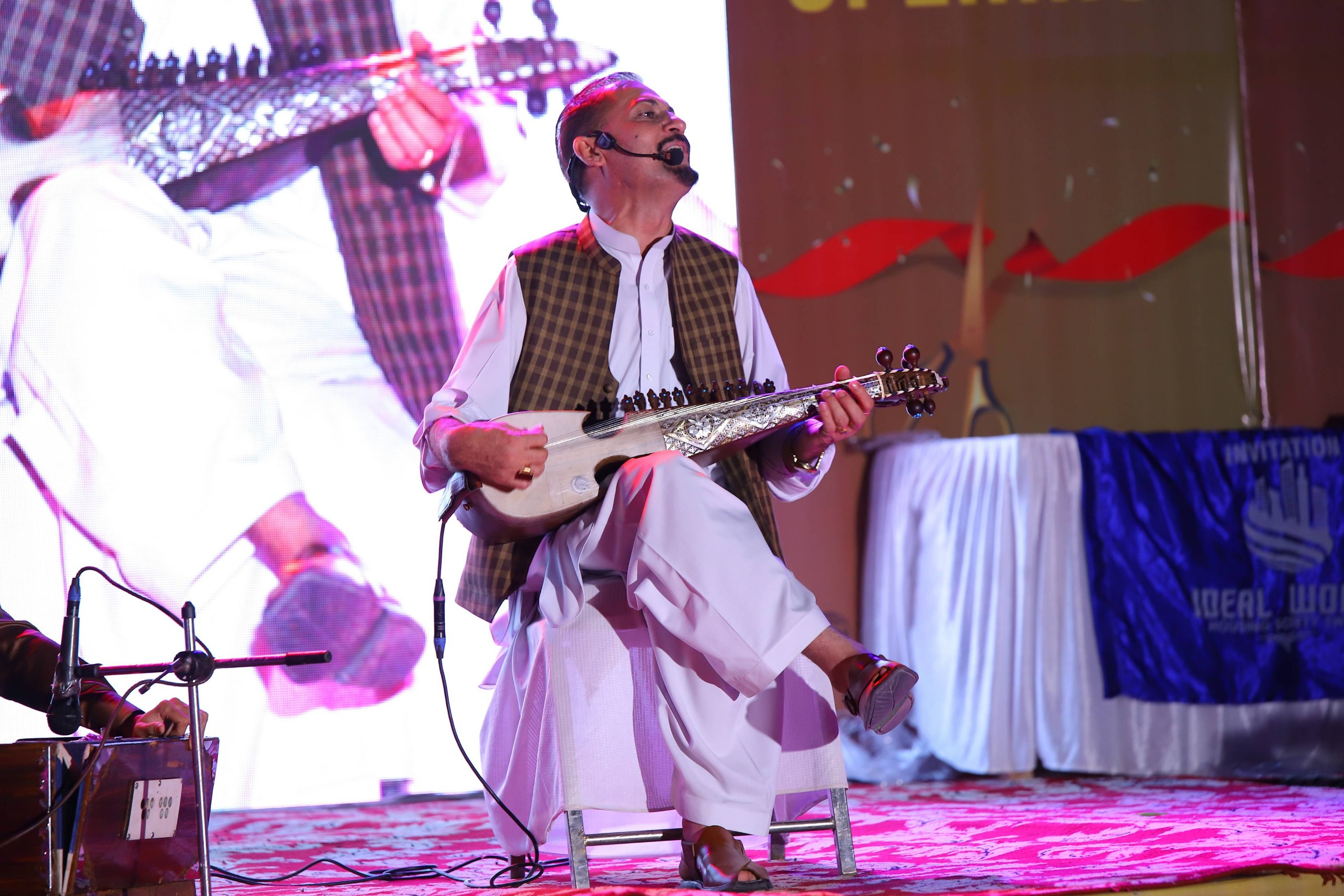 Corporate photograph 43